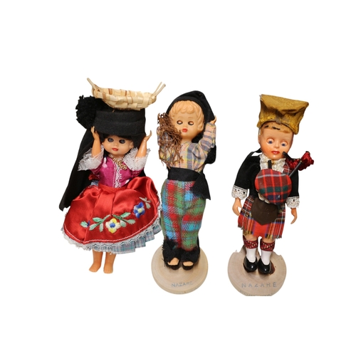 37 - 19 x Vintage Dolls