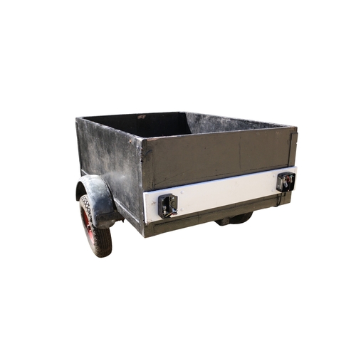 46 - Trailer 124x92cm, 44cm Deep. Spare Wheel. Lightboard needs Attention