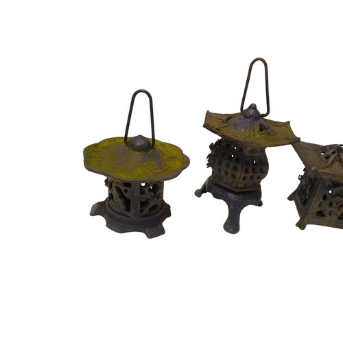 58 - 5 x Cast Iron Garden Lanterns