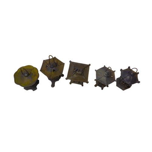 58 - 5 x Cast Iron Garden Lanterns