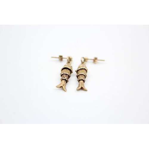 100 - 9ct gold articulated fish drop earrings 4.5 grams gross