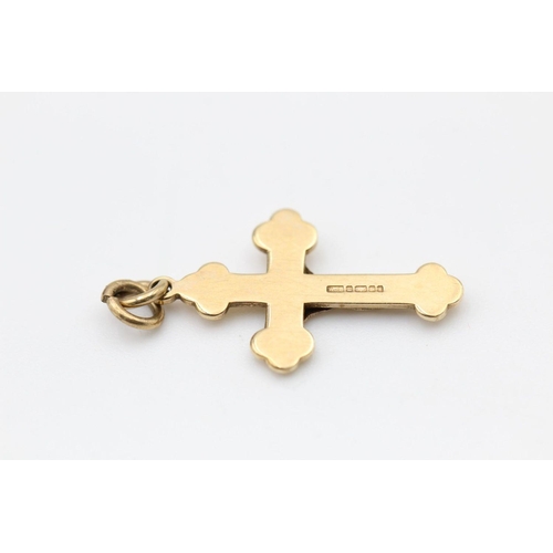 108 - 2 x 9ct gold crucifix and cross pendants 2.2 grams gross