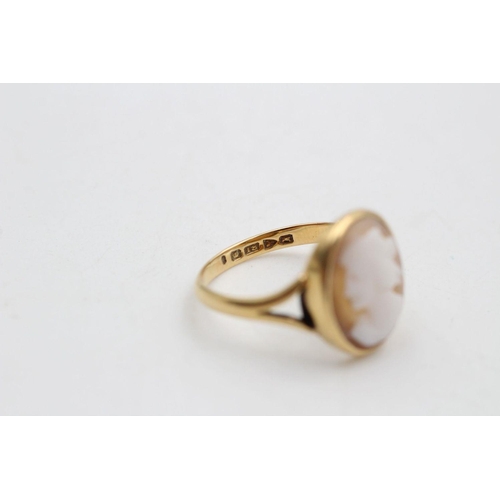 117 - 18ct Gold frame shell cameo ring 3.4 grams gross