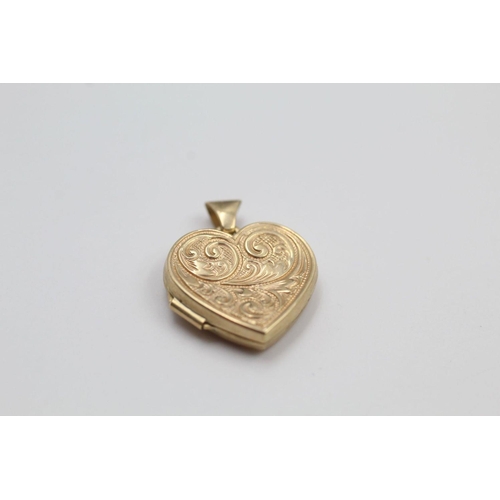 130 - 2 x 9ct Gold lockets inc. Heart, I love you *small dent to reverse 2.9 grams gross