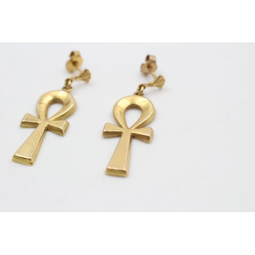 162 - 18ct gold egyptian ankh drop earrings 5.3 grams gross