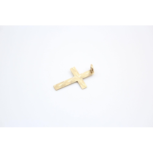 186 - 2 x 9ct gold cross pendants 2.2 grams gross