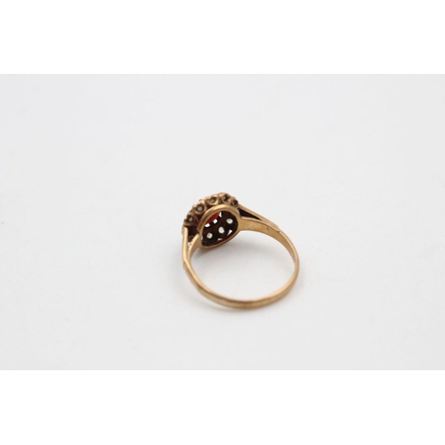 190 - vintage 9ct gold garnet & gemstone halo ring 2.2 grams gross