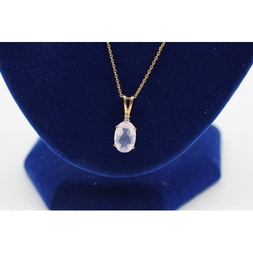 219 - 10ct sapphire pendant necklace 4.5 grams gross