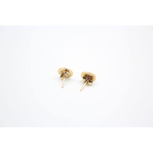 223 - 3 x 9ct gold gemstone stud earrings 2.9 grams gross