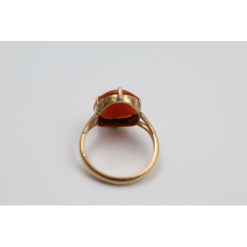 236 - 9ct Gold shell cameo ring 2.2 grams gross