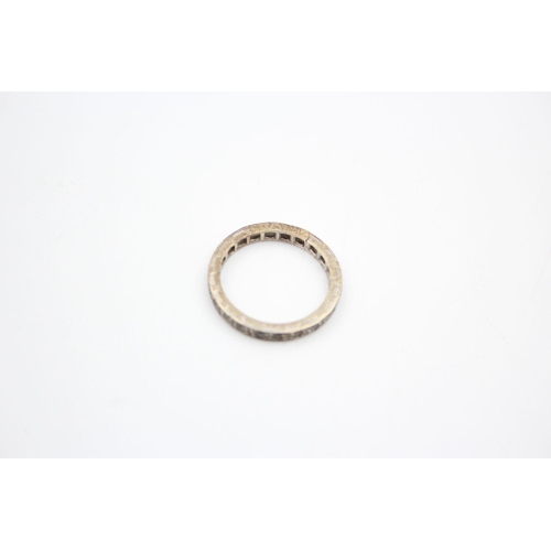 280 - 9ct Gold Eternity Ring 2.4 grams gross