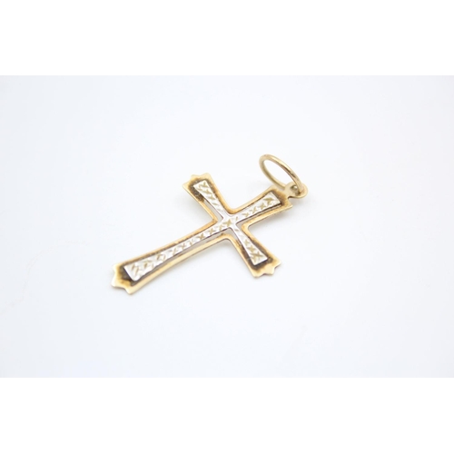 288 - 3 x 9ct gold cross pendants 3.7 grams gross