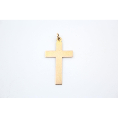 288 - 3 x 9ct gold cross pendants 3.7 grams gross