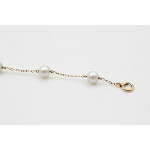 332 - 14ct Gold pearl bracelet 3 grams gross