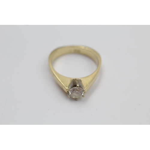 387 - 14ct gold modernist set gemstone solitaire ring 4.1 grams gross