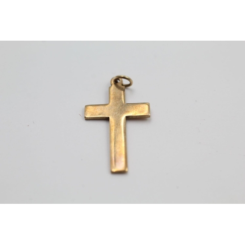 44 - 3 x 9ct gold cross pendants 3.8 grams gross