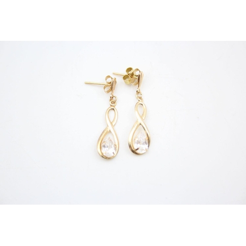 80 - 2 x 9ct gold gemstone drop earrings 1.3 grams gross