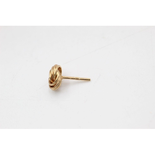 98 - 3 x 9ct gold knot stud earrings 1.9 grams gross