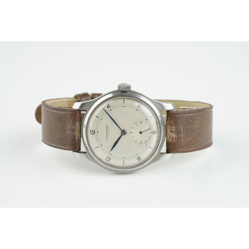 183 - GENTLEMENS LONGINES FAB SUISSE WRISTWATCH REF. 20260 CIRCA 1938, circular silver brushed dial with a... 