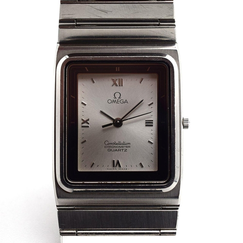 207 - GENTLEMAN'S OMEGA CONSTELLATION MANHATTAN QUARTZ, REF. 197.0001, CIRCA. 1982, rectangular silver dia... 