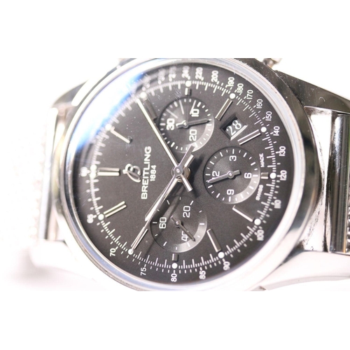 222 - BREITLING TRANSOCEAN CHRONOGRAPH WRISTWATCH REF AB015212/BA99 W/BOX & PAPERS, SWING TAG & EXTRA LINK... 