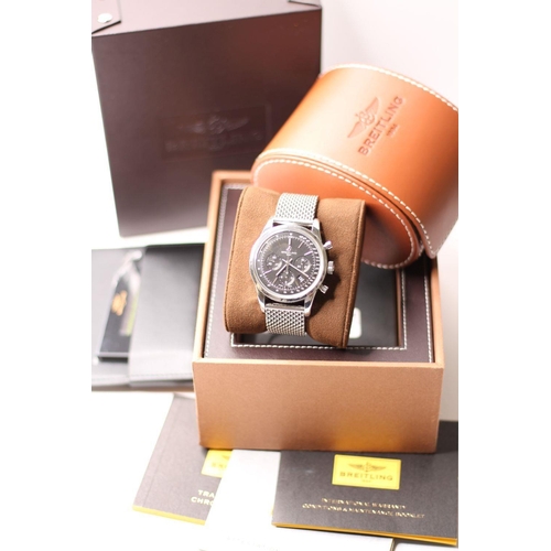 222 - BREITLING TRANSOCEAN CHRONOGRAPH WRISTWATCH REF AB015212/BA99 W/BOX & PAPERS, SWING TAG & EXTRA LINK... 