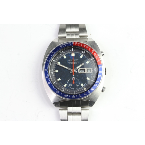 1 - VINTAGE SEIKO 'POGUE' DAY DATE CHRONOGRAPH 6139-6002, circular blue discoloured dial with baton hour... 