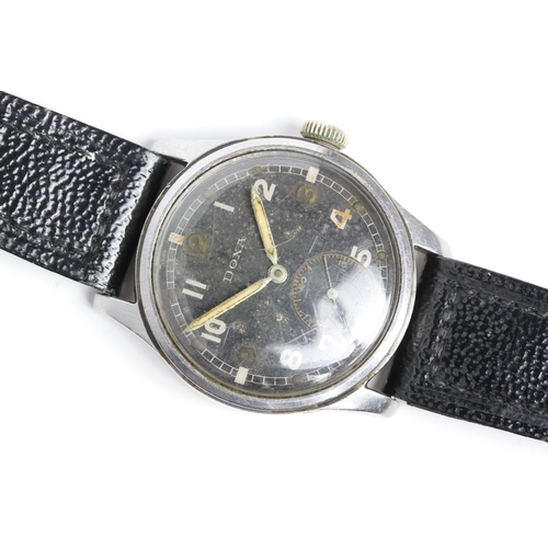 18 - DOXA GERMAN MILITARY WWII WATCH, black dial with Arabic numerals, outer track, subsidiary seconds di... 