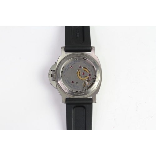26 - PANERAI LUMINOR 8 DAYS BOX AND PAPERS 2014 PAM0562, circular black sandwich dial with baton and arab... 