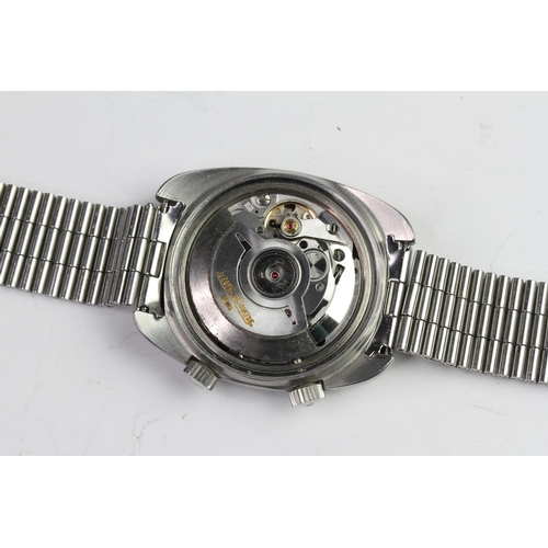 43 - VINTAGE JAEGER LE-COULTRE MEMOVOX AUTOMATIC E871, circular grey and orange dial with baton hour mark... 