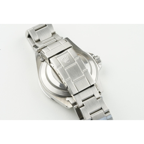 37 - ROLEX OYSTER PERPETUAL SUBMARINER 4 LINER WRISTWATCH REF. 14060M RANDOM SERIAL, circular black dial ... 