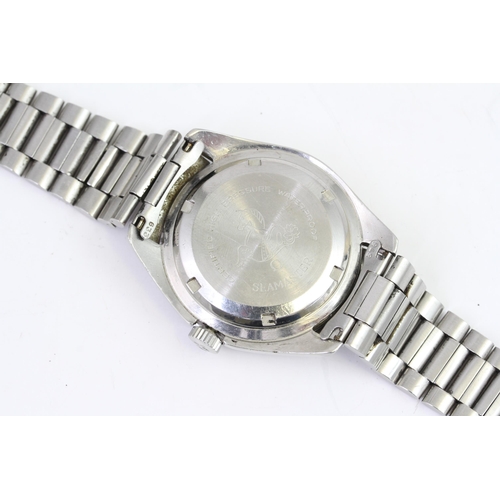 44 - VINTAGE OMEGA SEAMASTER 300 'STAR DIAL' 165.024 CIRCA 1964, circular black dial with triangular hour... 