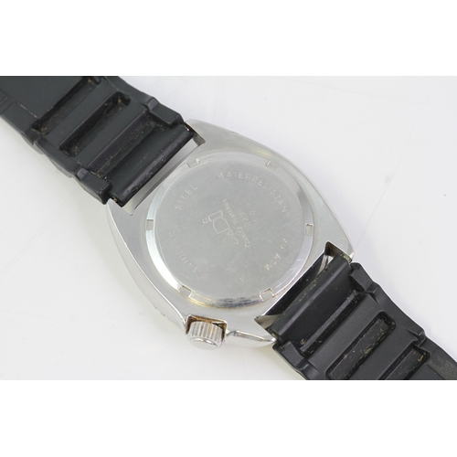 132 - ADI QUARTZ WATCH ISRAELI MILITARY WATCH REF 229, Black dial signed ADI with day/date window at 3 o'c... 