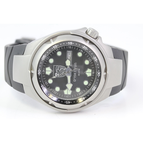 146 - ADI QUARTZ WATCH ISRAELI MILITARY WATCH REF 223, Black dial with day/date window at 3 o'clock. In a ... 