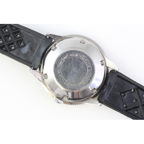 16 - RARE VINTAGE GRUEN OCEAN CHIEF DIVER WATCH 560 RSS CIRCA 1950s, circular black gilt dial with baton ... 