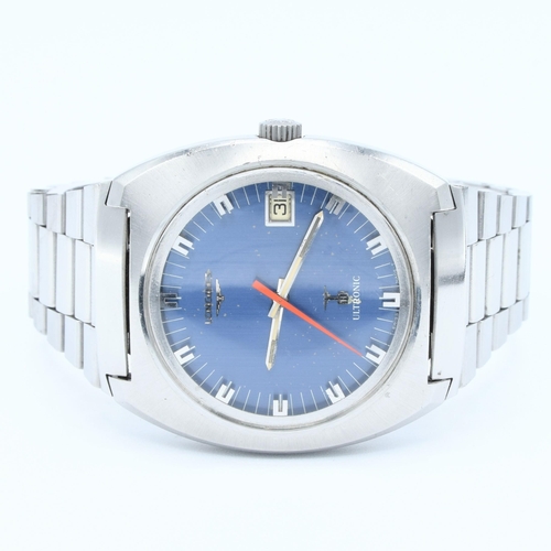 175 - LONGINES LARGE ULTRASONIC DATE TONNEAU WRISTWATCH WITH ELECTRIC BLUE DIAL MODEL 8479 IN STAINLESS ST... 