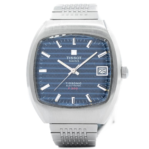 177 - GENTLEMAN'S TISSOT ELECTRONIC F300HZ BLUE DIAL WITH BRACELET, CIRCA. 1973, 38.5MM CASE, cushion text... 