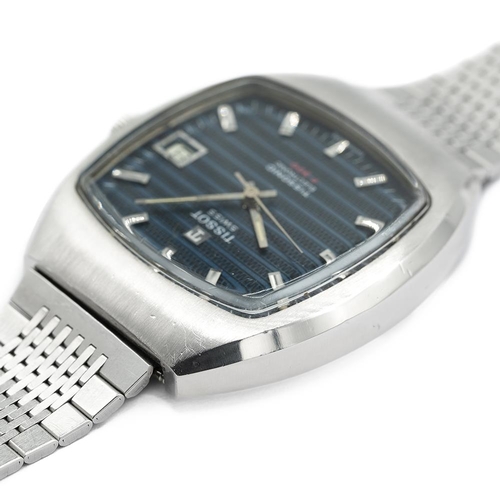 177 - GENTLEMAN'S TISSOT ELECTRONIC F300HZ BLUE DIAL WITH BRACELET, CIRCA. 1973, 38.5MM CASE, cushion text... 