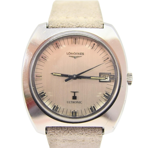 186 - LONGINES LARGE ULTRASONIC DATE TONNEAU WRISTWATCH MODEL 8479 IN STAINLESS STEEL CASE WITH BOX 1976. ... 