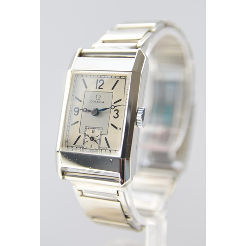 199 - OMEGA ART DECO STYLE WRISTWATCH IN STAINLESS STEEL CASE WITH CALIBER 20F CIRCA 1930S. CAL. 20F, rect... 