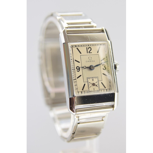 199 - OMEGA ART DECO STYLE WRISTWATCH IN STAINLESS STEEL CASE WITH CALIBER 20F CIRCA 1930S. CAL. 20F, rect... 