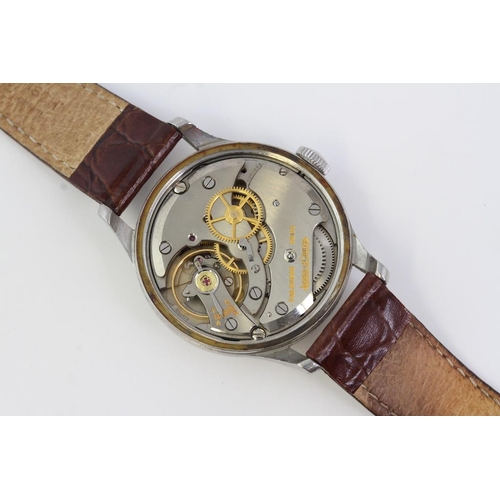 26 - *TO BE SOLD WITHOUT RESERVE* VINTAGE JAEGER LE COULTRE MANUAL WIND, circular cream dial with baton h... 