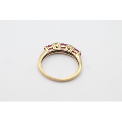 619 - 9ct gold vintage ruby & diamond dress ring (2g)