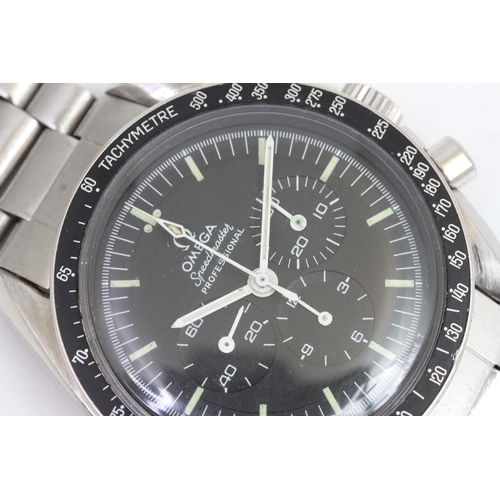 112 - OMEGA SPEEDMASTER PROFESSIONAL 145.022 WITH PAPERS '220' BEZEL STRAIGHT WRITING, circular black dial... 