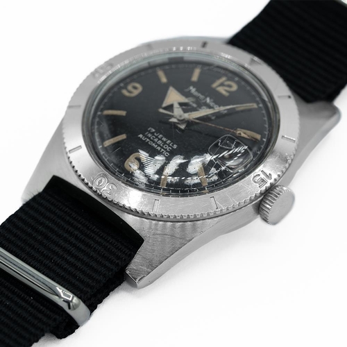 135 - GENTLEMAN'S VINTAGE MARC NICOLET SKIN DIVER AUTOMATIC DATE 37MM, CIRCA. 1960S, circular black dial w... 