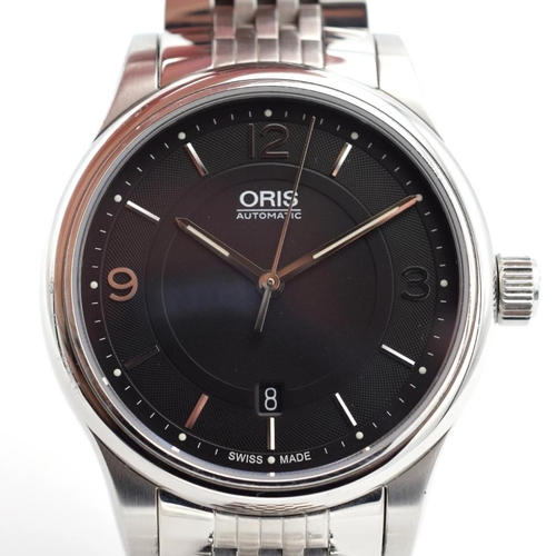 177 - ORIS CLASSIC DATE 7594 WITH BLACK DIAL IN STAINLESS STEEL ON BRACELET CIRCA 2014 CAL. 733 (SELLITA S... 