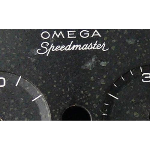 45 - RARE OMEGA SPEEDMASTER DIAL REF 2915-1, black circular matt dial with luminescent indices under UV. ... 