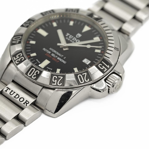 80 - GENTLEMAN'S TUDOR HYDRONAUT II AUTOMATIC BLACK DIAL ON BRACELET, 20030, 40MM CASE, circular black di... 