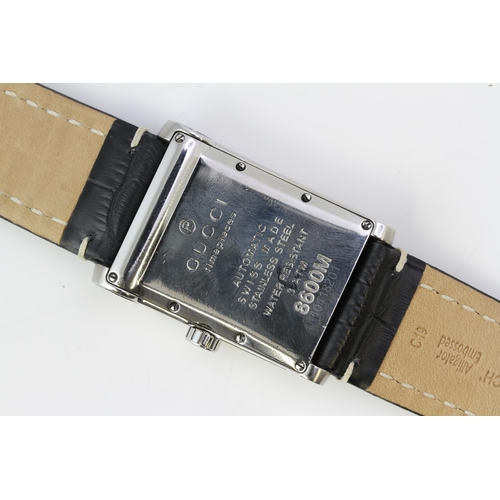 80 - *TO BE SOLD WITHOUT RESERVE* GUCCI 8600 AUTOMATIC WATCH, rectangular dial with roman numeral hour ma... 