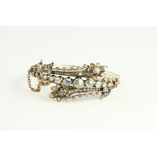 1534 - Tests 15ct Gold. Victorian Rose Diamond Bangle w / Safety Chain.